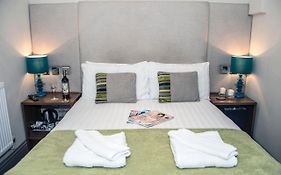 Base Serviced Apartments - City Road